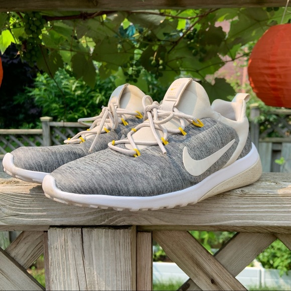Nike CR Racer pull-on sneakers - light bone size 6 - Picture 1 of 9